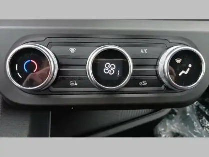 Photo 21 Renault Master VAN FGN TRAC 3T5 L2H2 BLUE DCI 150 ADVANCE