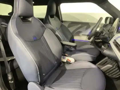 Photo 8 Mini Cooper  3 Portes SE 218ch Favoured