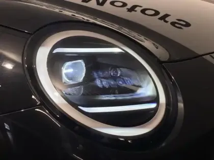 Photo 9 Mini Cooper  3 Portes SE 218ch Favoured