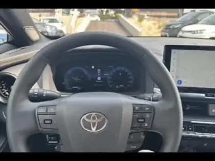 Photo 10 Toyota C-HR  1.8 140ch Collection MY25