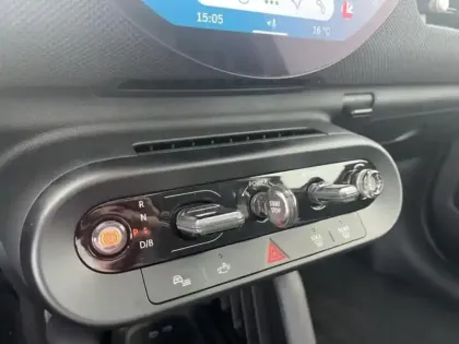 Photo 12 Mini Cooper  3 Portes SE 218ch Classic