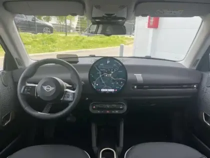 Photo 4 Mini Cooper  3 Portes SE 218ch Classic