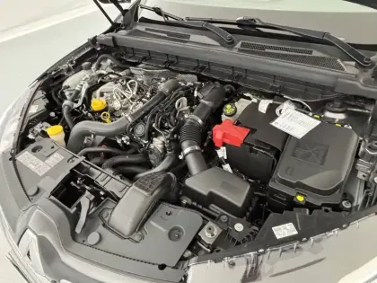 Photo 21 Renault Arkana  mild hybrid 140 EDC FAP - 22