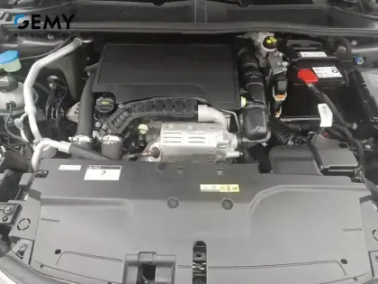 Photo 44 DS DS 4  PureTech 130 EAT8