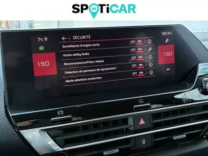 Photo 28 Citroën C4  PureTech 130 S&S EAT8