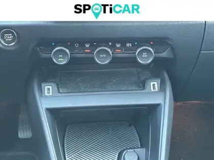 Photo 20 Citroën C4  PureTech 130 S&S EAT8