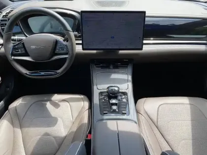 Photo 60 BYD Han  85 kWh 517ch