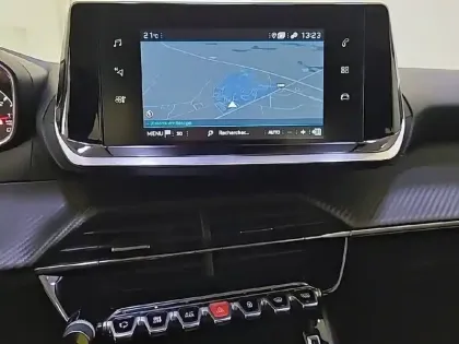 Photo 18 Peugeot 2008  PureTech 100 S&S BVM6