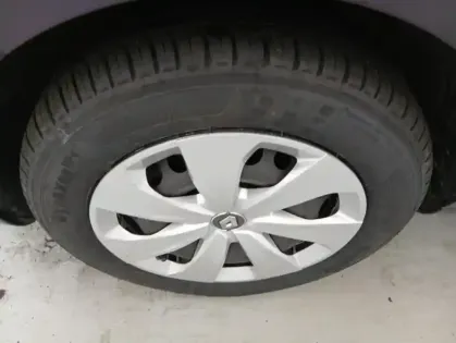 Photo 9 Renault Zoé Gén. I (B10) Ph2 NG Equilibre 5