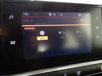 Photo 14 Citroën C4 Cactus  PureTech 110ch S&S Feel