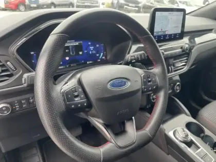 Photo 14 Ford Kuga  2.5 Duratec 190ch FHEV ST-Line BVA