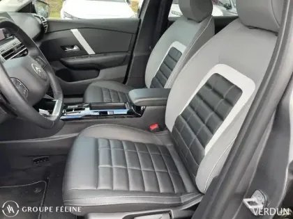 Photo 8 Citroën C4  X 1.2 Hybride 145ch S&S MAX Automatique