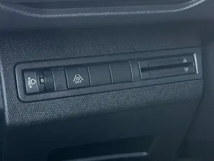 Photo 14 Peugeot 3008  HYBRID 225ch Allure Pack e-EAT8