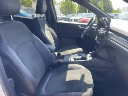 Photo 10 Ford Kuga  2.5 Duratec 190ch FHEV ST-Line X BVA