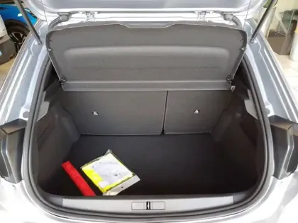 Photo 25 Peugeot 208  Hybrid 110 e-DCS6