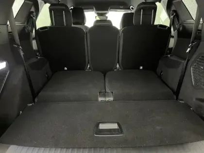 Photo 43 Peugeot 5008  Hybrid 136 e-DCS6