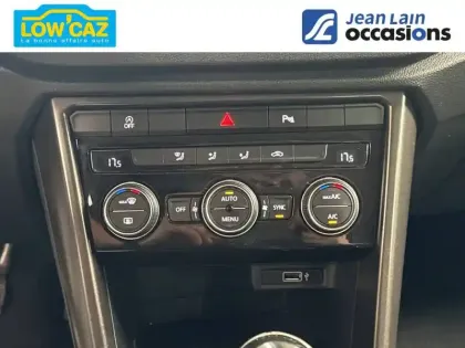 Photo 13 Volkswagen T-roc  1.6 TDI 115 Start/Stop BVM6