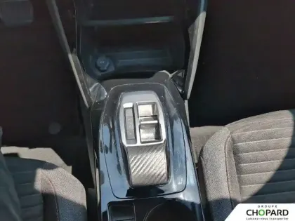 Photo 12 Peugeot 2008  Electrique 136 ch