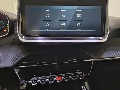 Photo 17 Peugeot 208  Hybrid 100 e-DCS6