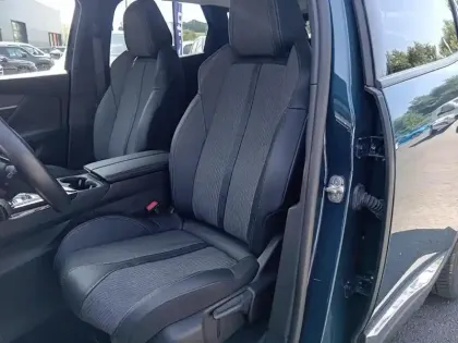 Photo 7 Peugeot 3008  Hybrid 225 e-EAT8 Allure