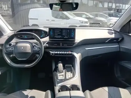 Photo 8 Peugeot 3008  Hybrid 225 e-EAT8 Allure