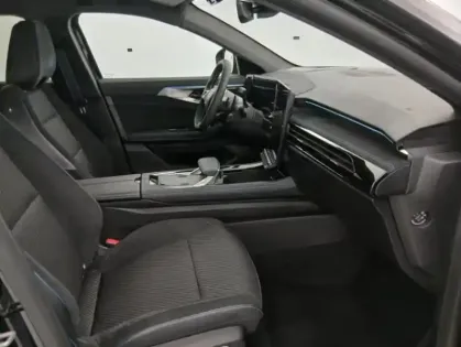 Photo 6 Renault Austral E-Tech hybrid 200 Iconic esprit Alpine