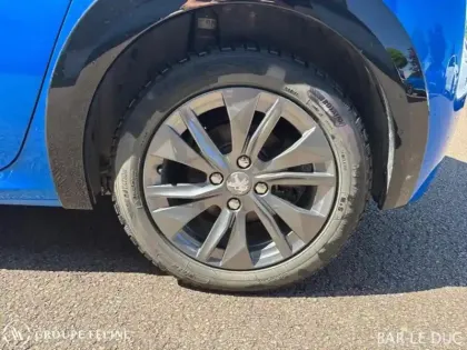 Photo 10 Peugeot 208  e- 136ch Active Business