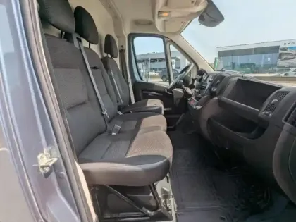 Photo 10 Citroën Jumper  Fg 33 L2H2 2.2 BlueHDi 140 S&S Driver