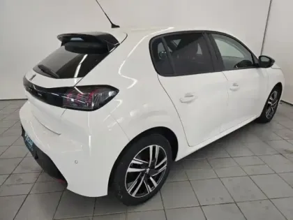 Photo 4 Peugeot 208  1.5 BlueHDi 100ch S&S Allure