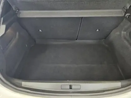 Photo 10 Peugeot 208  1.5 BlueHDi 100ch S&S Allure