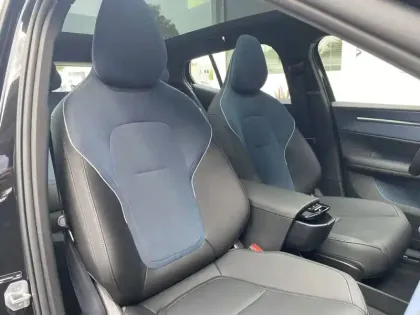 Photo 36 Volvo Ex30  Single Extended Range 272 ch 1EDT