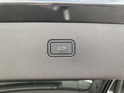 Photo 30 Volvo Ex30  Single Extended Range 272 ch 1EDT