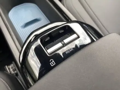 Photo 10 Volvo Ex30  Single Extended Range 272 ch 1EDT