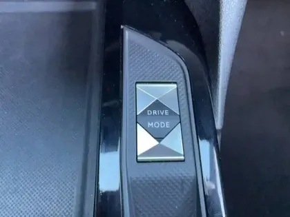 Photo 61 DS DS 3 DS3 Crossback BlueHDi 130 EAT8