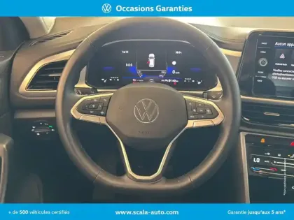 Photo 24 Volkswagen T-roc  1.0 TSI 116 Start/Stop BVM6