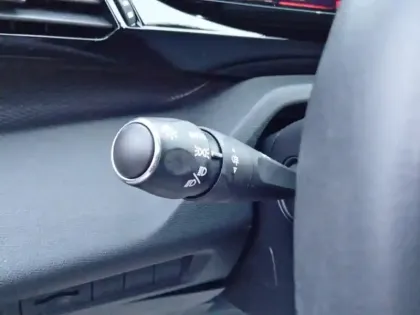 Photo 16 Peugeot 308  SW PureTech 110ch S&S BVM6 Active Pack