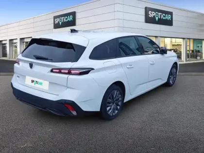 Photo 27 Peugeot 308  SW PureTech 110ch S&S BVM6 Active Pack