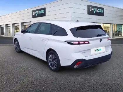 Photo 29 Peugeot 308  SW PureTech 110ch S&S BVM6 Active Pack