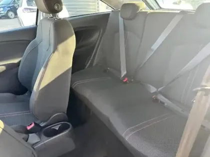 Photo 9 Opel Corsa  1.4 90 ch Design 120 ans