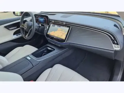 Photo 13 Mercedes Classe E Break 300 Hybrid EQ Avantgarde Line Cl