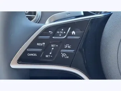 Photo 19 Mercedes Classe E Break 300 Hybrid EQ Avantgarde Line Cl