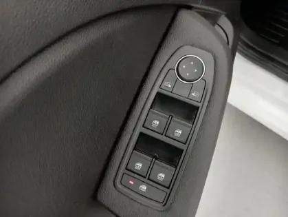 Photo 12 Renault Clio V TCe 100 GPL Evolution