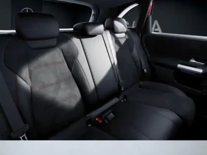 Photo 57 Mercedes Classe B 200 d AMG Line