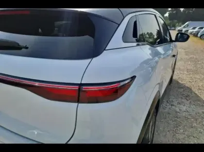 Photo 13 Renault Megane  E-Tech Electric EV60 220ch Iconic super charge -B