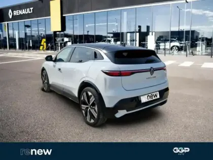 Photo 3 Renault Megane  E-Tech Electric EV60 220ch Iconic super charge -B
