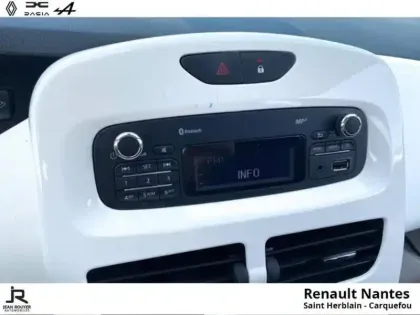 Photo 19 Renault Zoé Zoe Life charge normale R90 Achat Intégral MY19