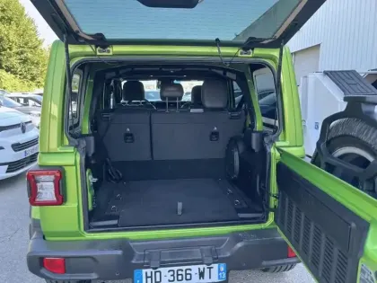 Photo 21 Jeep Wrangler  Unlimited 2.0 T 380ch 4xe Sahara Command Trac