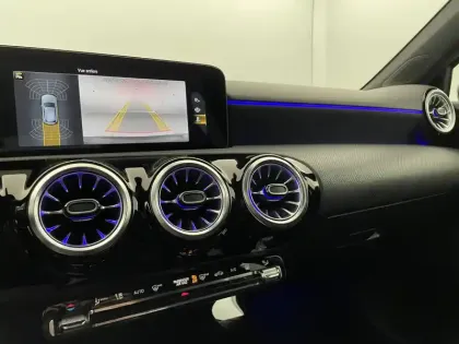 Photo 24 Mercedes Classe A  250 e 8G-DCT