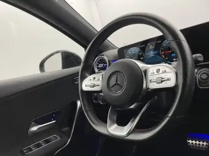 Photo 23 Mercedes Classe A  250 e 8G-DCT