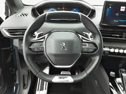 Photo 8 Peugeot 3008 Gén. II Ph2 GT 5